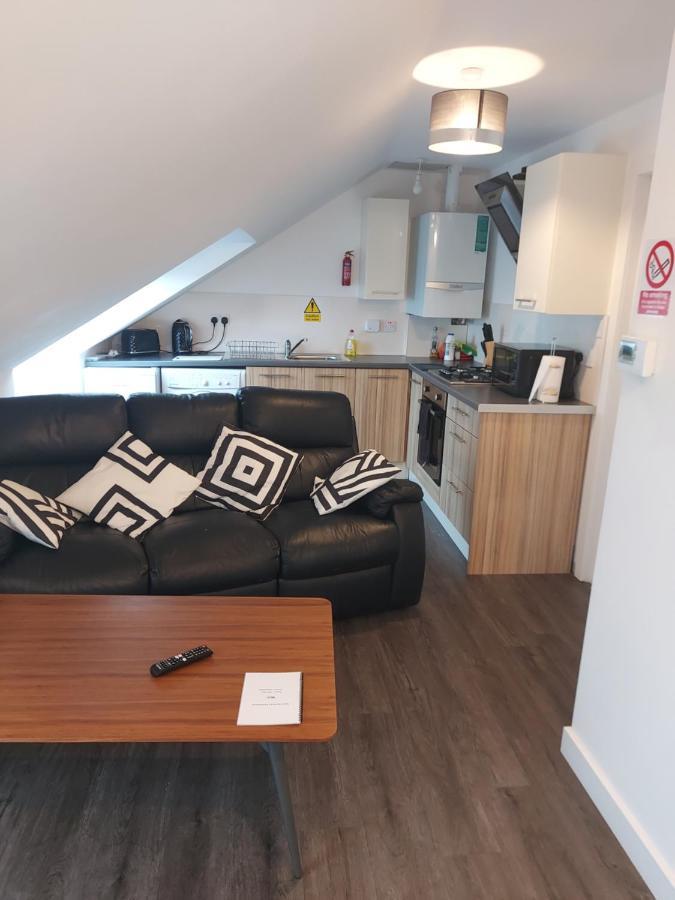 Maze Serviced Apartment Ayr Exterior photo